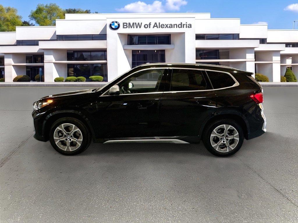 Used 2023 BMW X1 xDrive28i w/ Premium Package AWD/4WD image 8