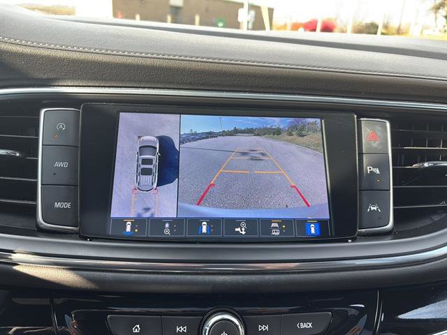 Used 2022 Buick Enclave Avenir w/ Avenir Technology Package image 23