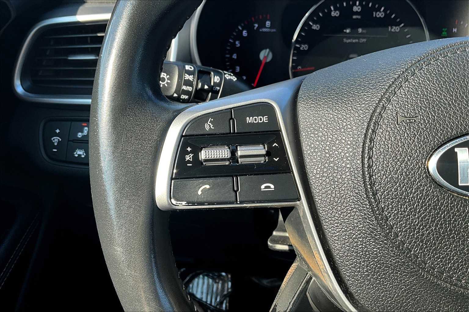 Used 2019 Kia Sorento EX image 23