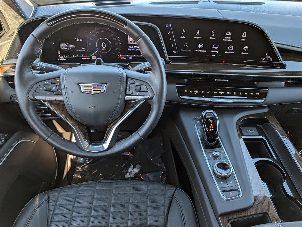 Certified 2023 Cadillac Escalade ESV Premium Luxury Platinum image 17