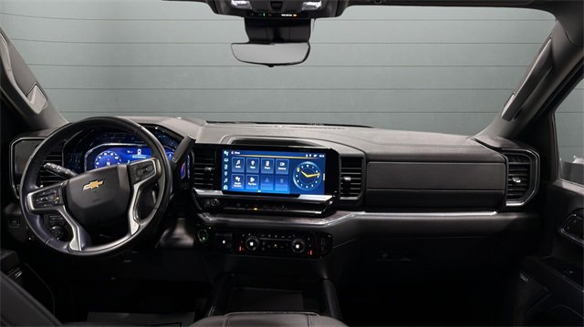 Used 2024 Chevrolet Silverado 3500 LTZ w/ LTZ Plus Package image 10