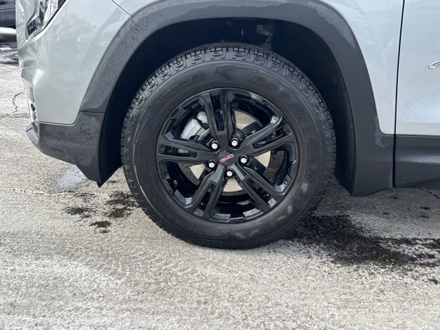 Used 2024 GMC Terrain AT4 w/ Tech Package image 10