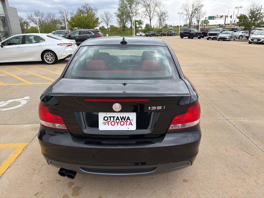 Used 2008 BMW 135i Coupe RWD image 6