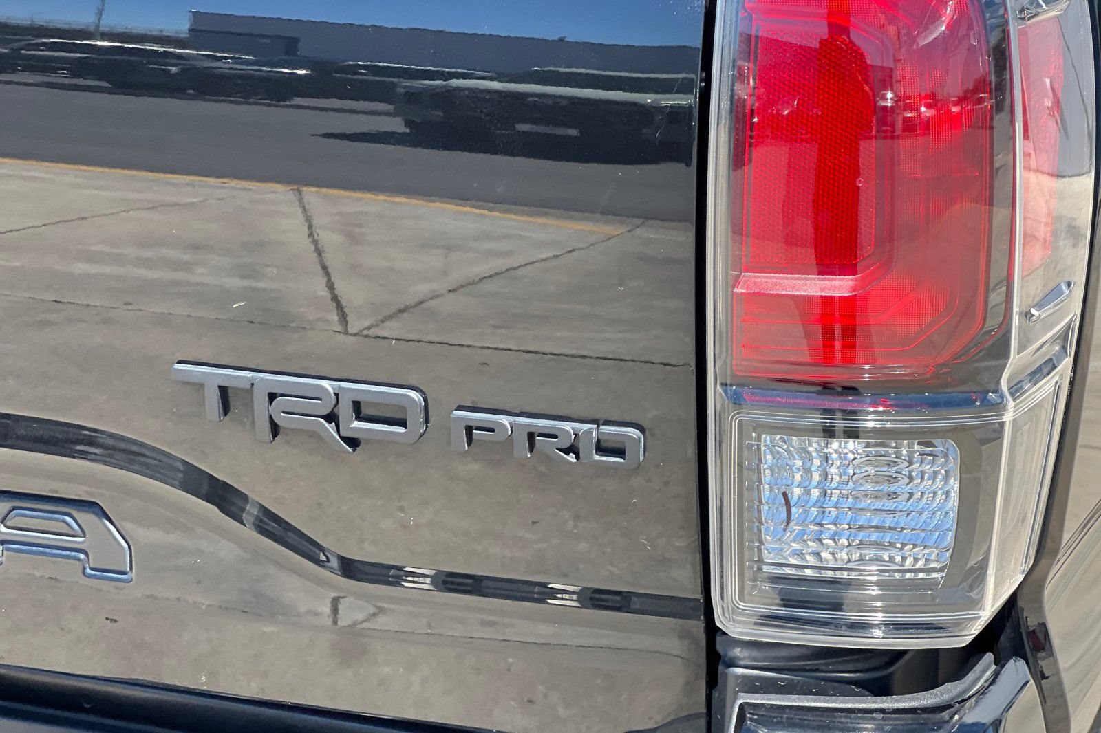 Certified 2022 Toyota Tacoma TRD Pro AWD/4WD image 22