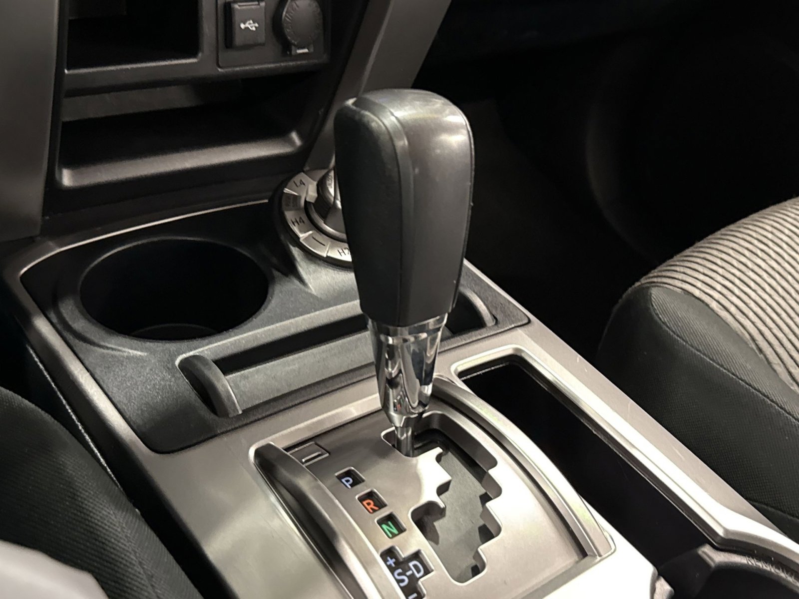 Used 2024 Toyota 4Runner SR5 AWD/4WD image 23