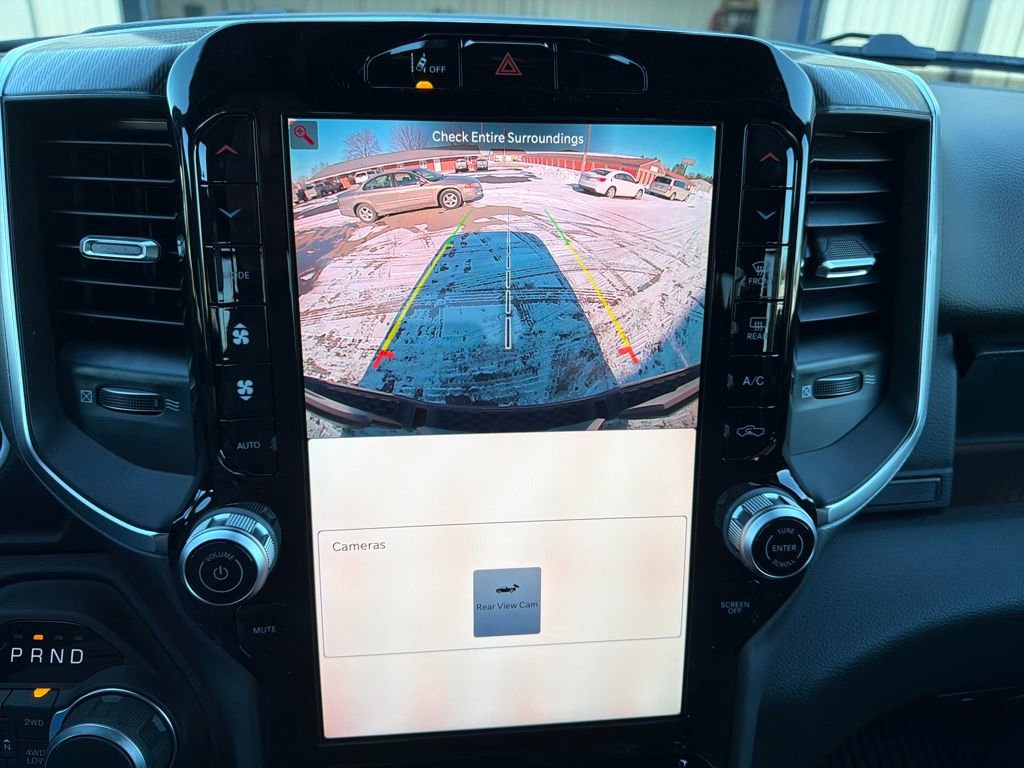 New 2026 RAM 1500 4x4 Crew Cab image 30