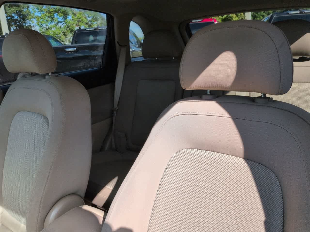 Used 2009 Saturn Vue Green Line FWD image 8