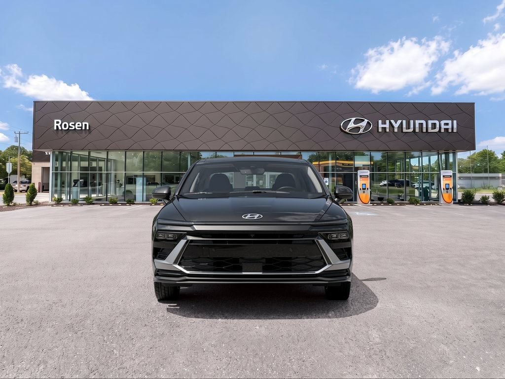 New 2026 Hyundai Sonata Limited FWD image 2