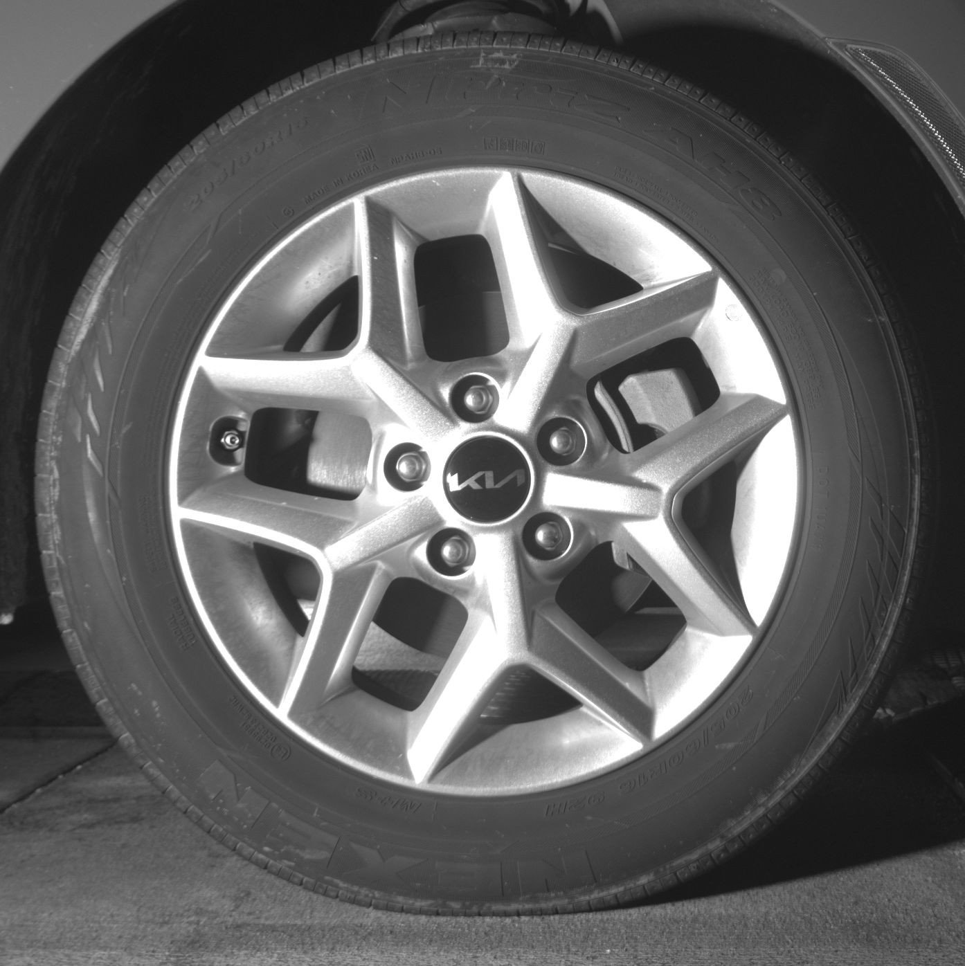 Used 2025 Kia Soul LX w/ LX Technology Package FWD image 13