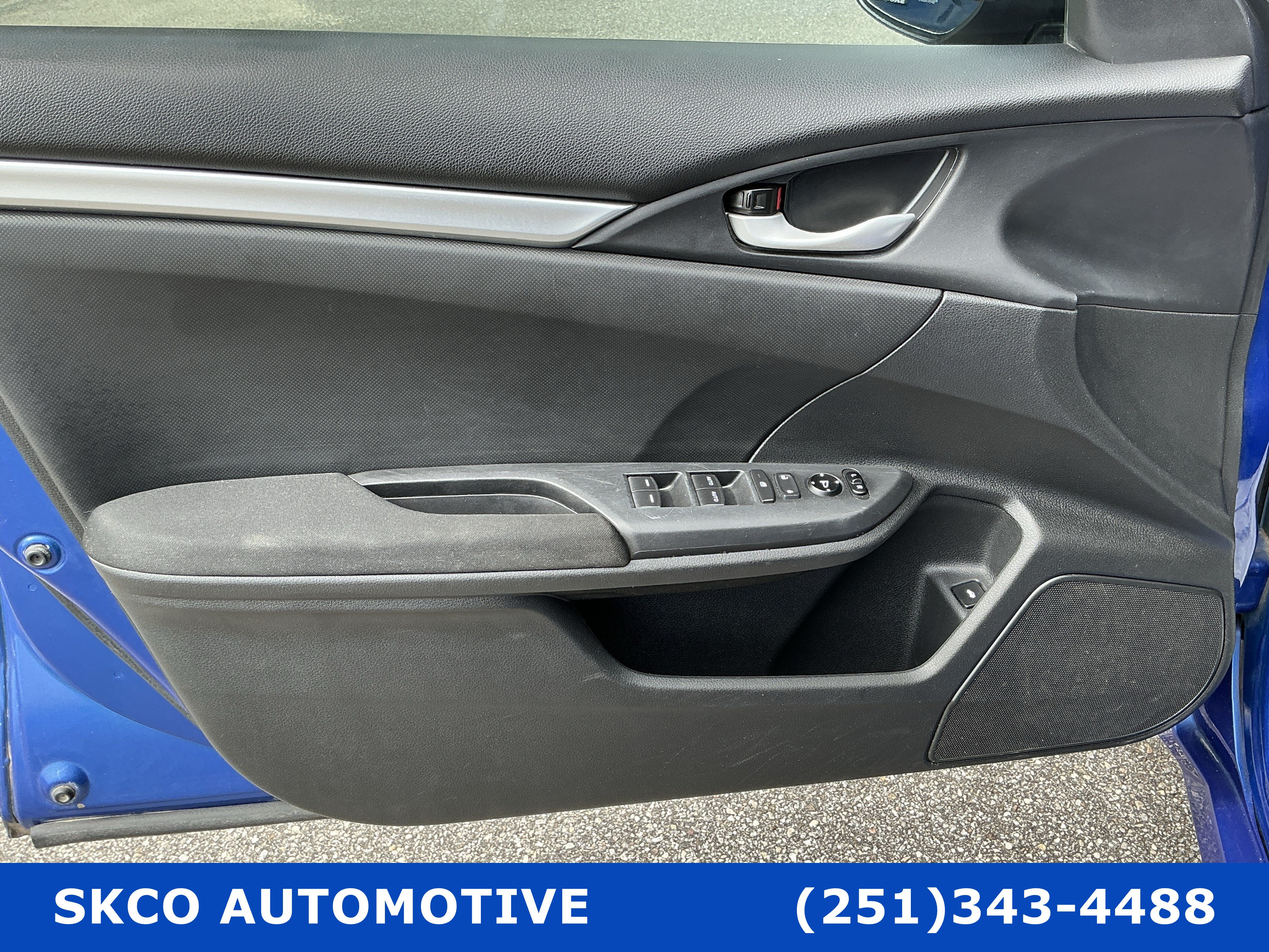 Used 2020 Honda Civic LX image 12