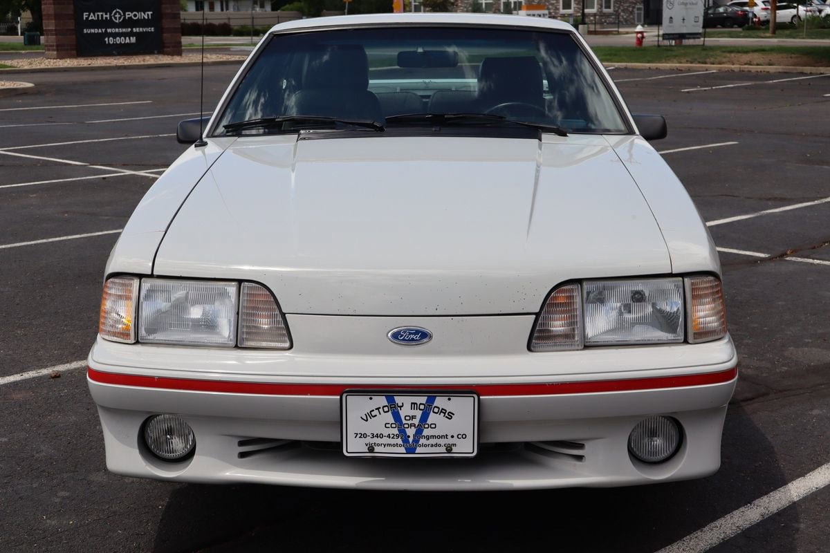 Used 1988 Ford Mustang GT RWD image 12
