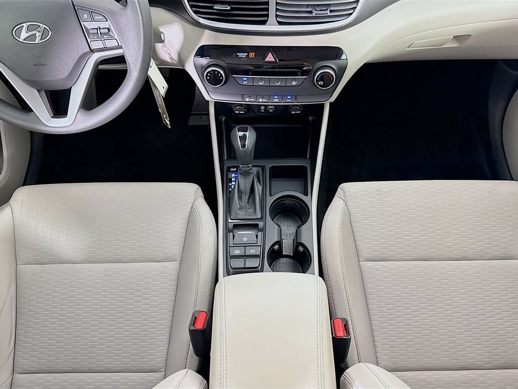 Used 2021 Hyundai Tucson SE FWD image 16