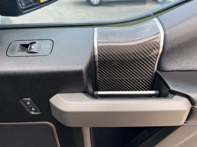 Used 2018 Ford F150 Raptor w/ Equipment Group 802A Luxury image 33