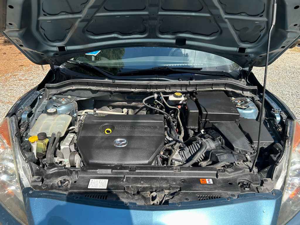 Used 2010 MAZDA MAZDA3 i Sport image 17