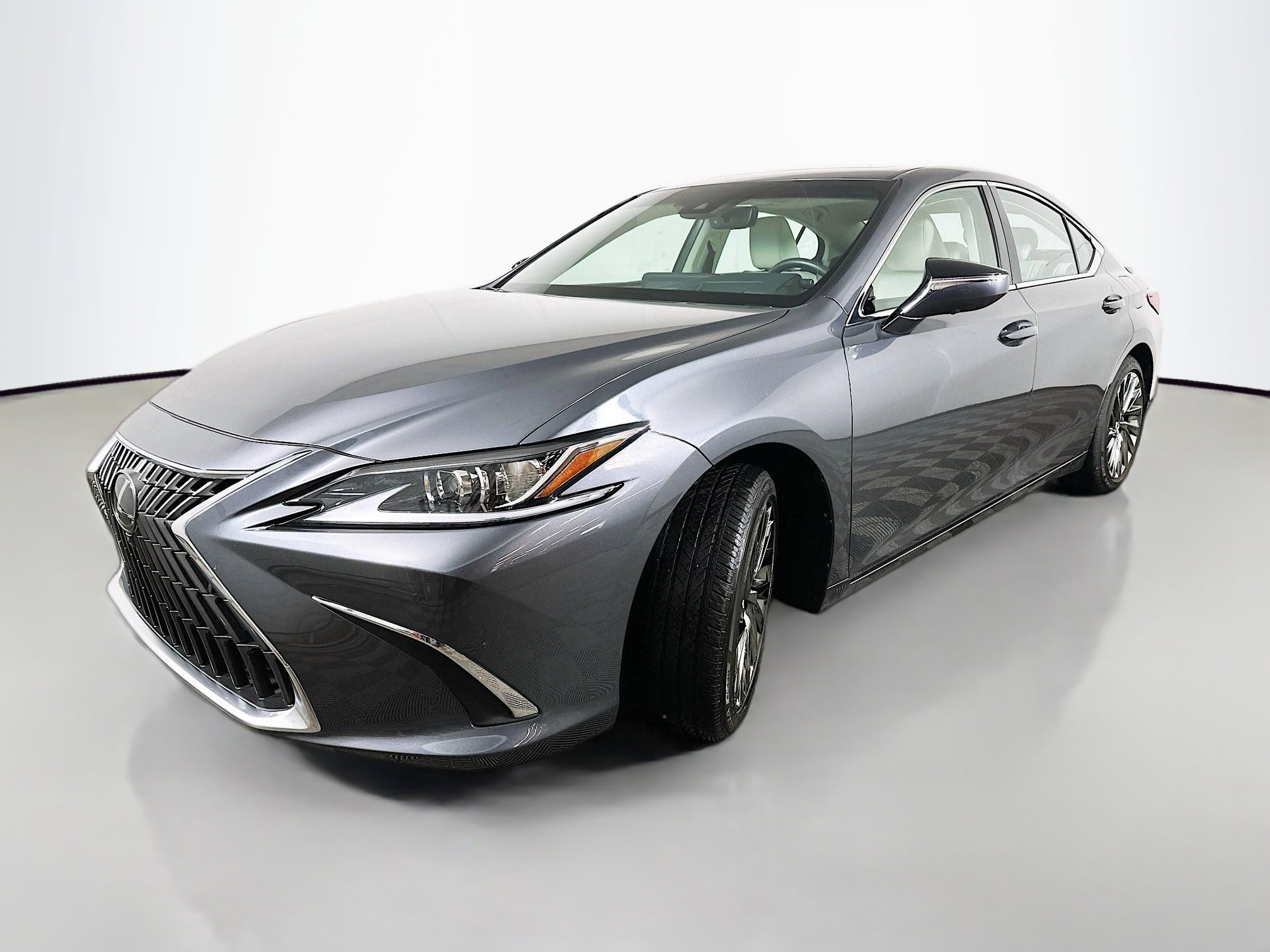Used 2024 Lexus ES 350 Luxury w/ Technology Package image 3