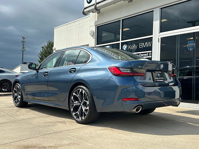 Certified 2025 BMW 330i xDrive Sedan image 6