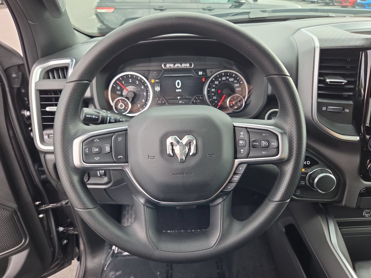 New 2026 RAM 1500 Express AWD/4WD image 21