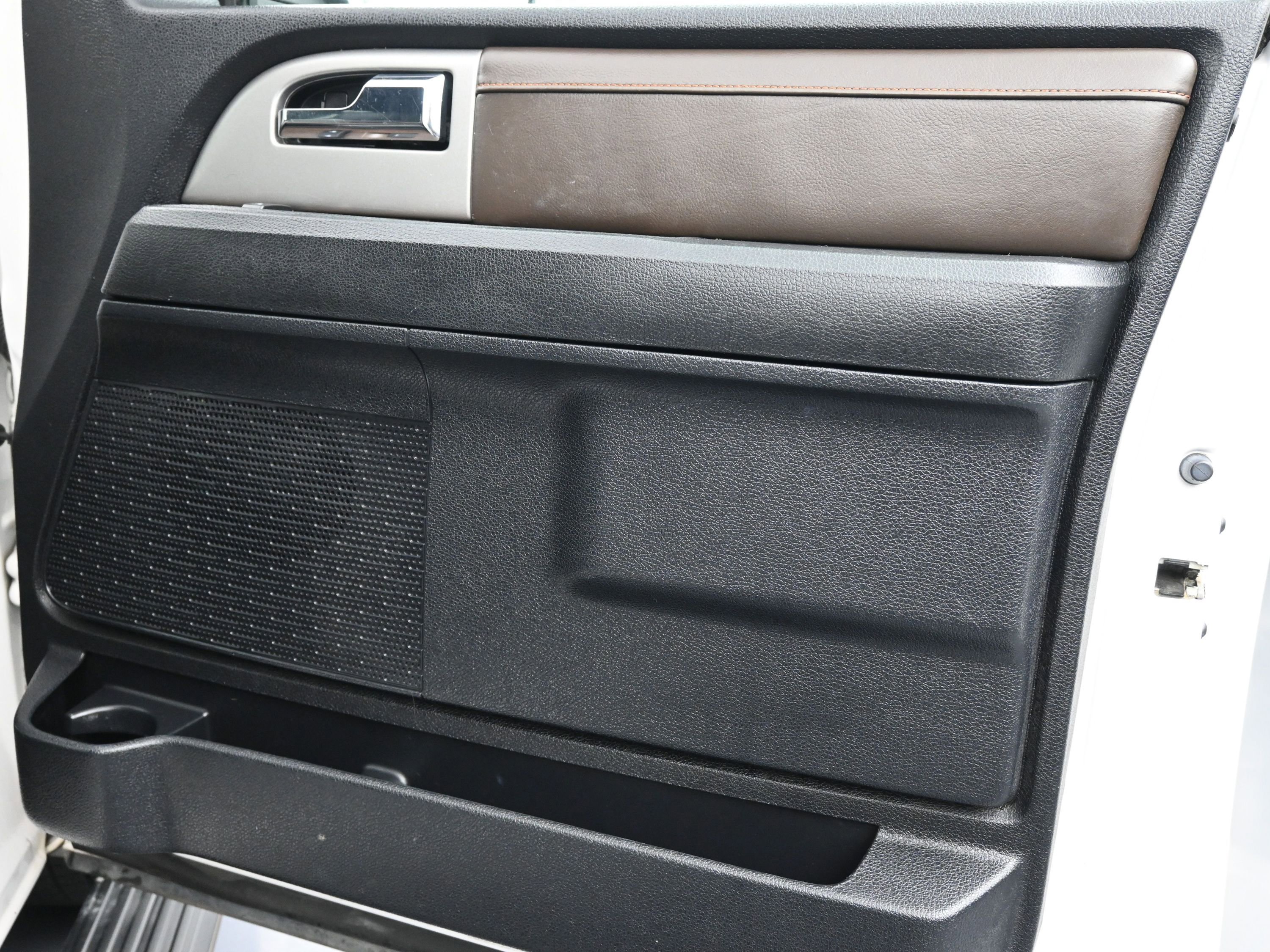 Used 2016 Ford Expedition King Ranch image 14