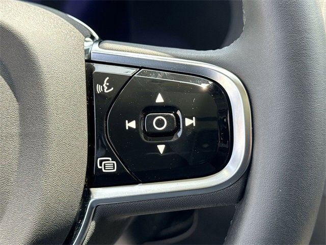 New 2024 Volvo XC90 B6 Plus w/ Protection Package Premier image 10