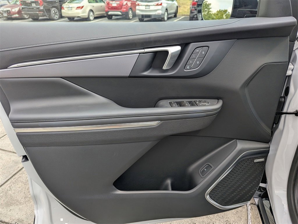 New 2026 Buick Enclave Sport Touring w/ Power Package image 14