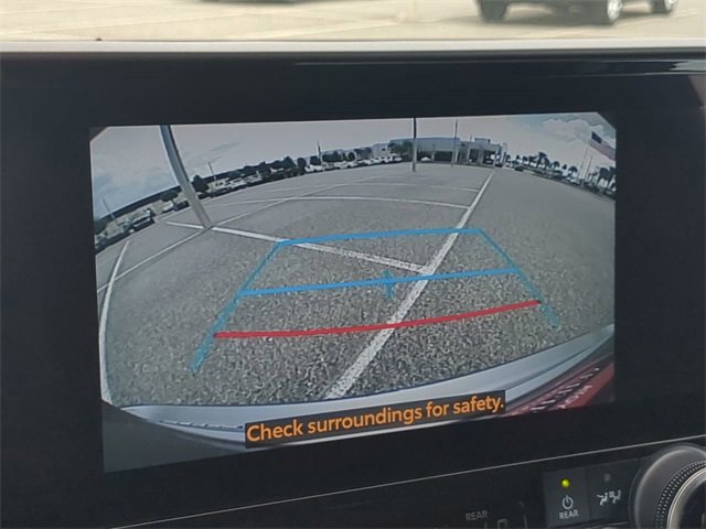 Certified 2024 Toyota Highlander XLE image 21