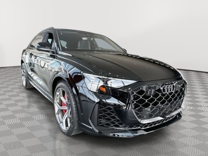 New 2025 Audi RS Q8 performance image 2
