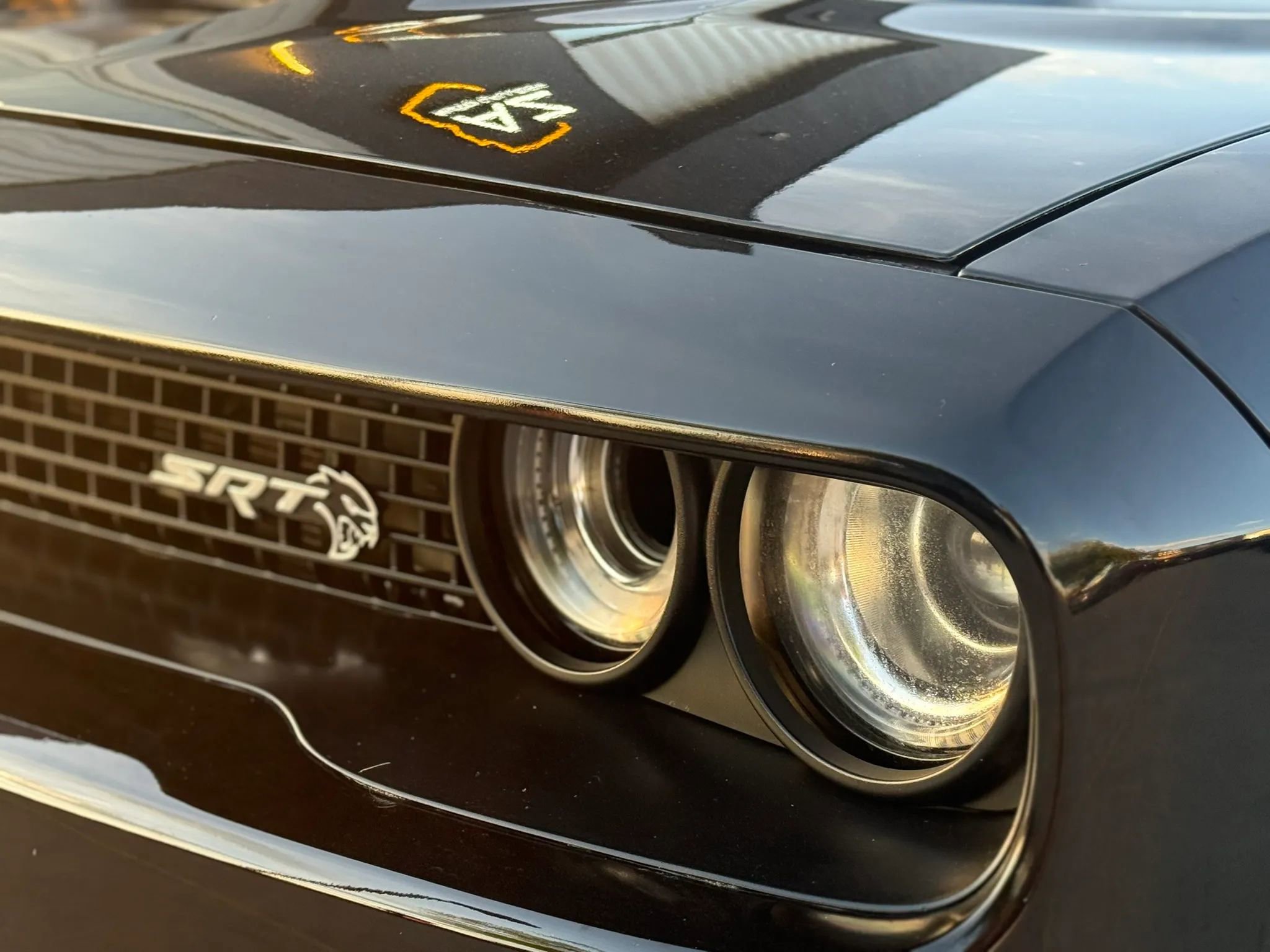 Used 2016 Dodge Challenger SRT Hellcat image 3