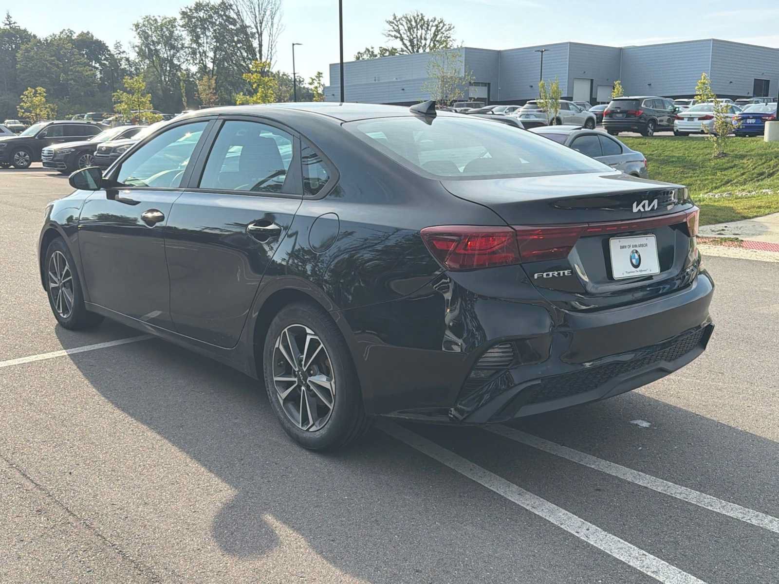 Used 2022 Kia Forte LXS FWD image 14