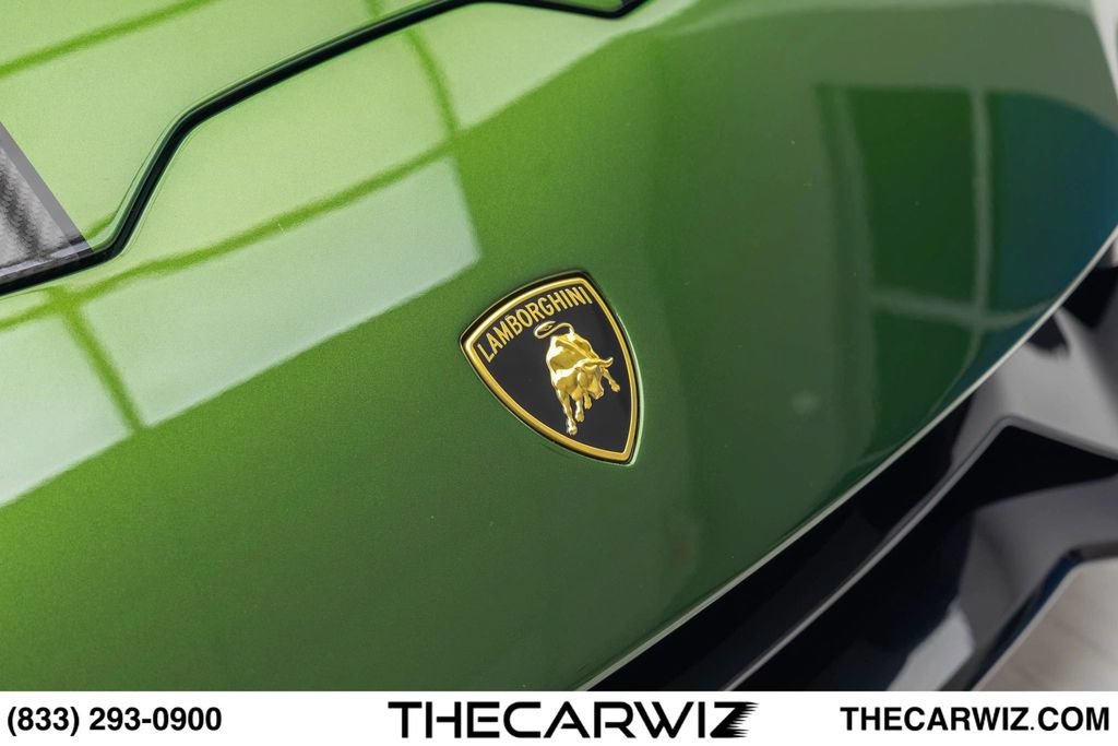 Used 2024 Lamborghini Huracan Tecnica RWD image 6