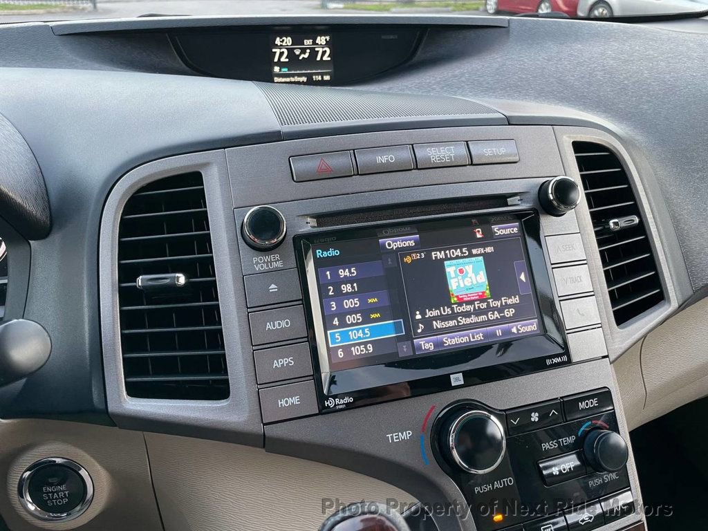 Used 2015 Toyota Venza XLE w/ XLE Premium Package image 19