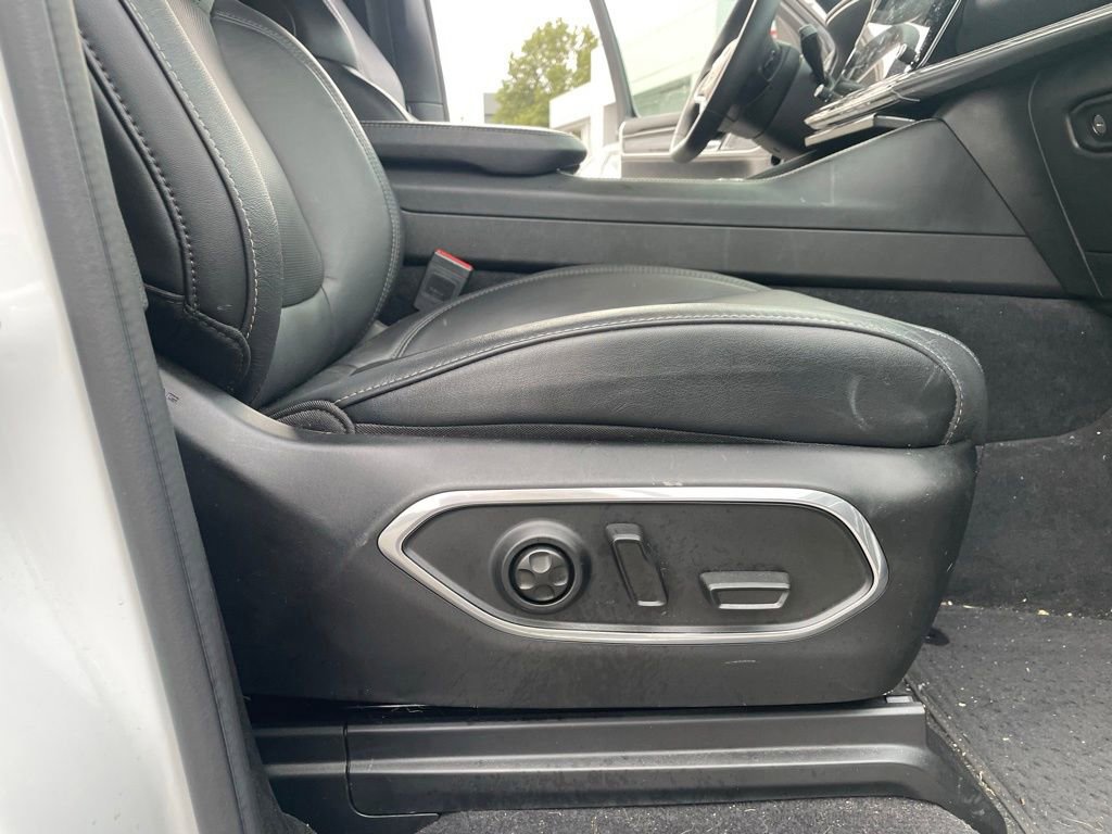 Used 2022 Jeep Wagoneer Series III image 45