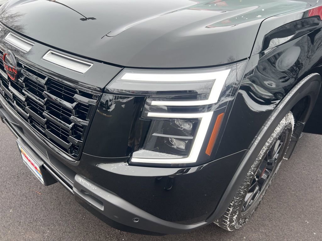 Certified 2025 Nissan Armada PRO-4X w/ Pro-4X Premium Package image 30