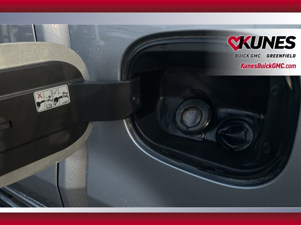 Used 2024 Chevrolet Silverado 1500 LTZ image 17