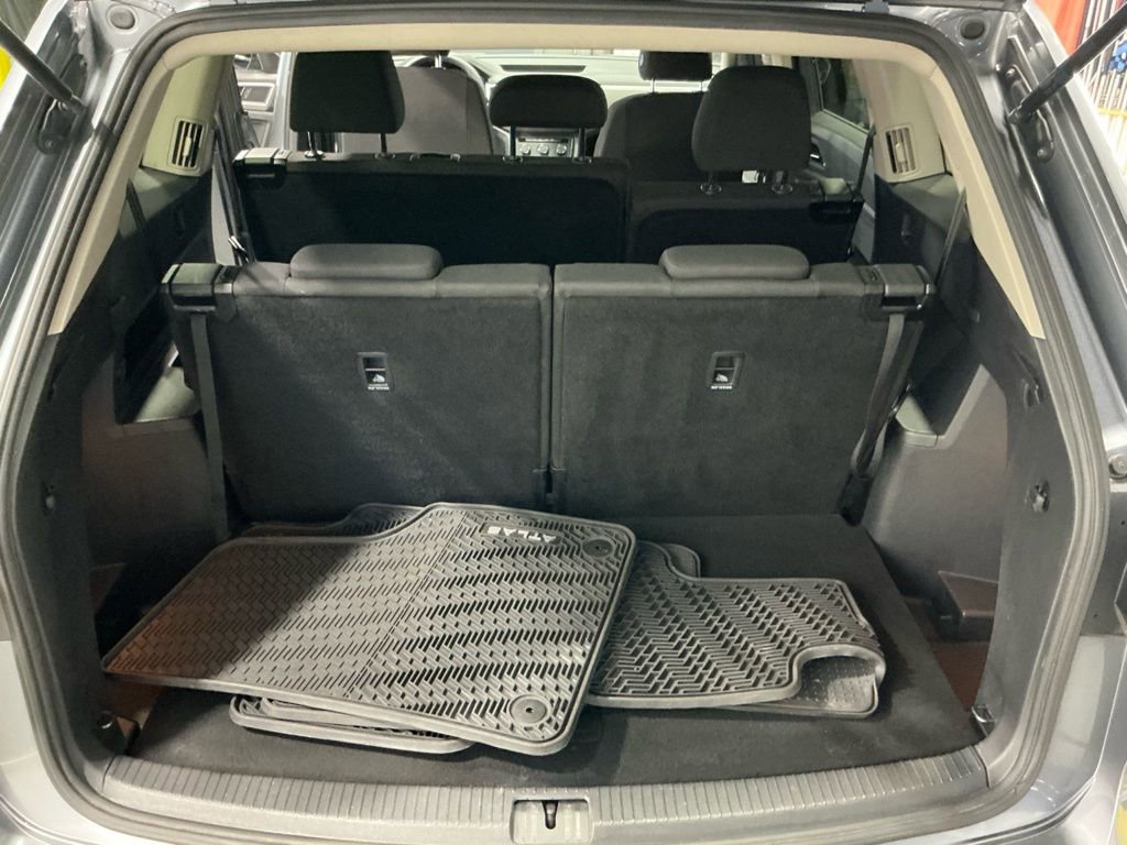 Used 2018 Volkswagen Atlas S image 17
