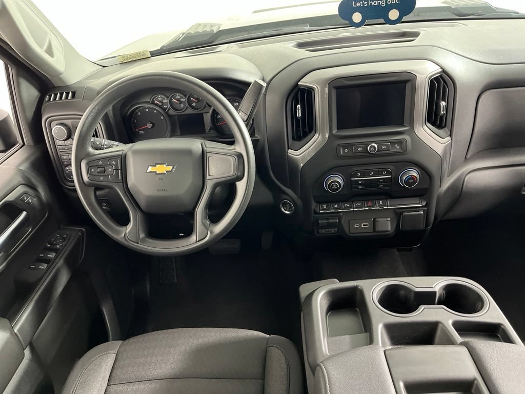 Certified 2024 Chevrolet Silverado 2500 Custom w/ Custom Value Package AWD/4WD image 5