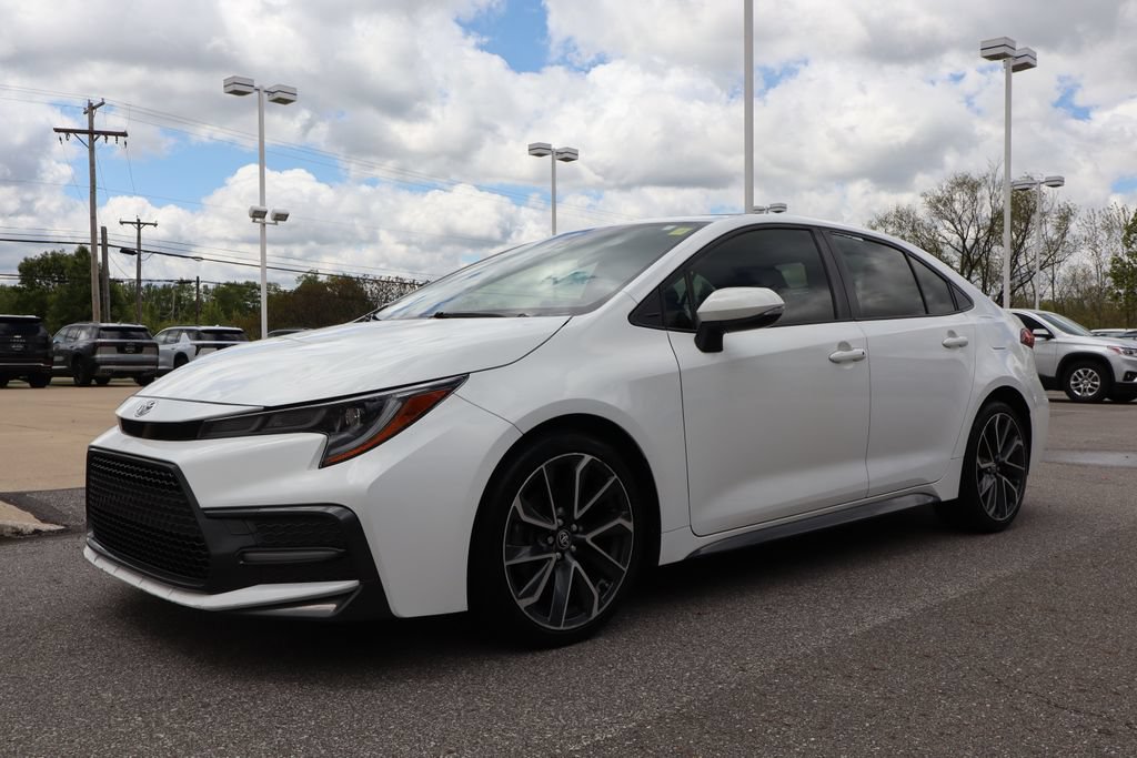 Used 2021 Toyota Corolla XSE FWD image 7