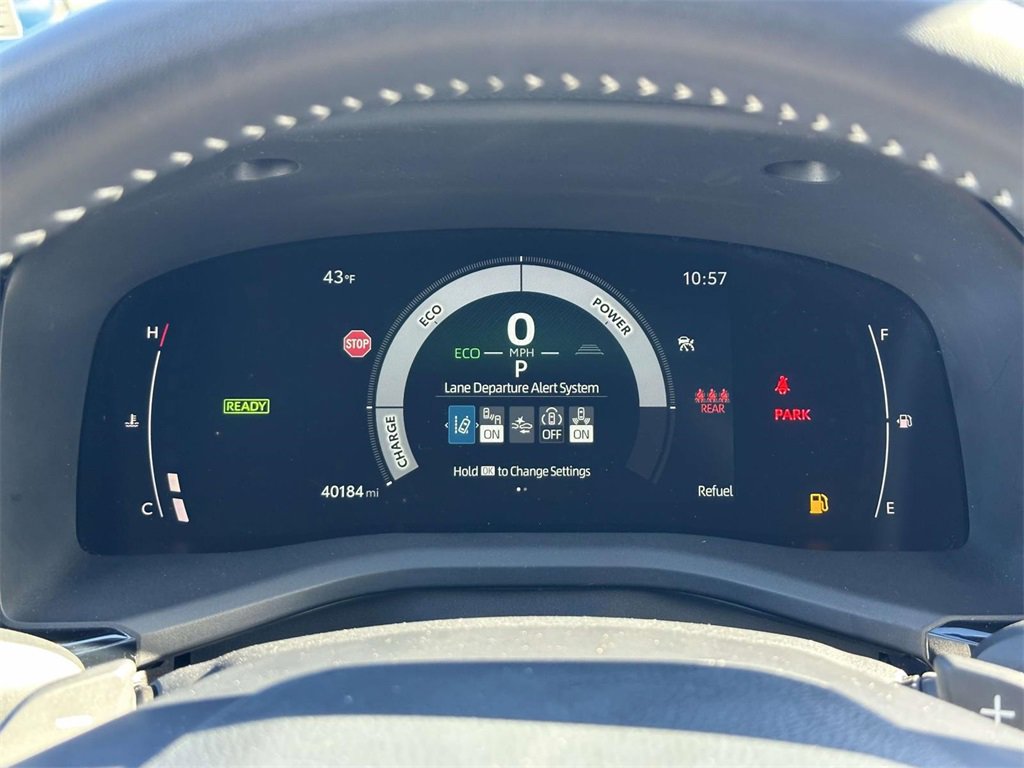 Certified 2025 Toyota Camry SE image 10