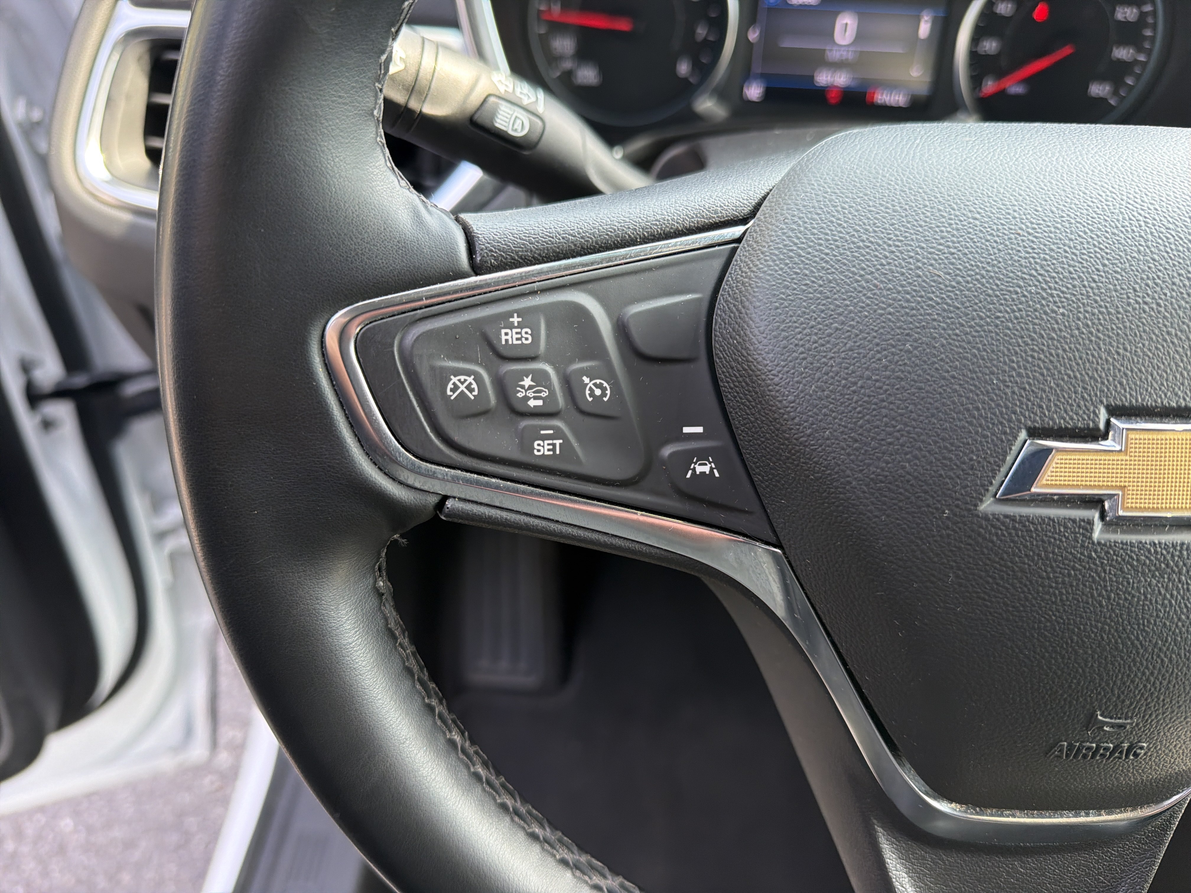 Used 2024 Chevrolet Equinox LT AWD/4WD image 19