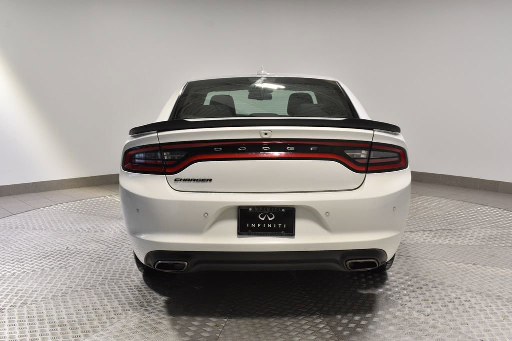 Used 2018 Dodge Charger GT w/ Blacktop Package image 4