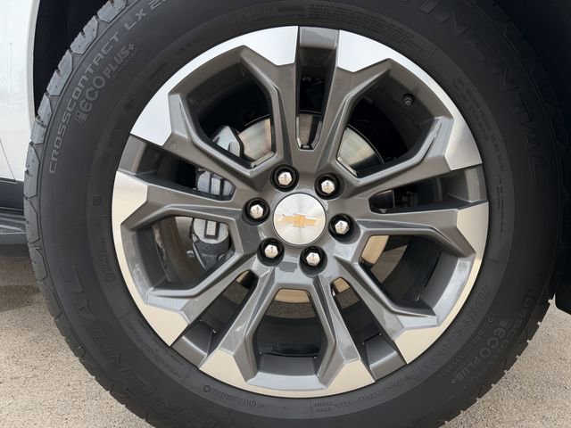 Used 2025 Chevrolet Tahoe LS image 10