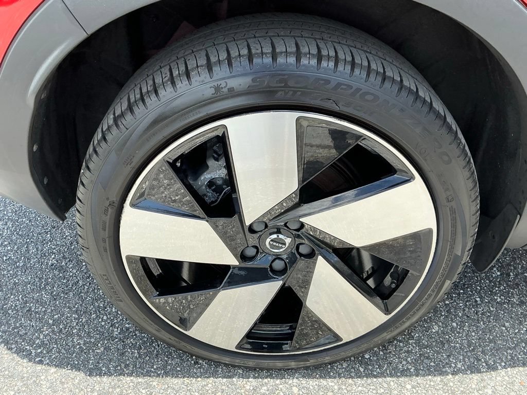 Used 2023 Volvo C40 P8 Recharge Ultimate w/ Protection Package Premier AWD/4WD image 22