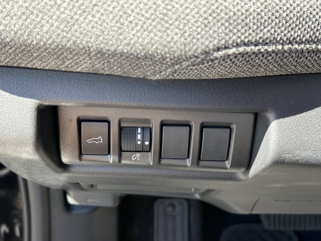 Certified 2026 Subaru Outback Limited AWD/4WD image 32