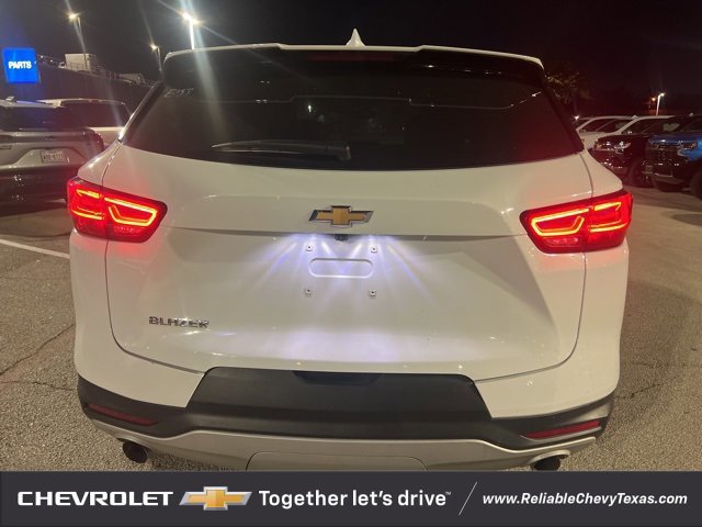 Certified 2025 Chevrolet Blazer LT image 4