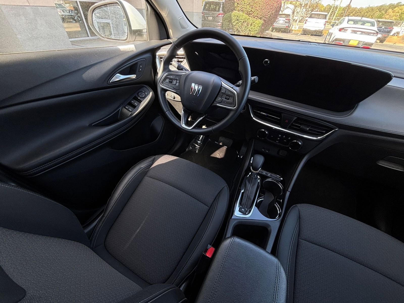 Used 2025 Buick Encore GX Preferred image 34