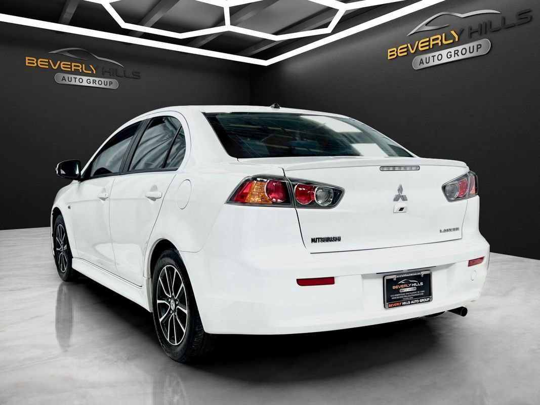 Used 2017 Mitsubishi Lancer ES FWD image 3