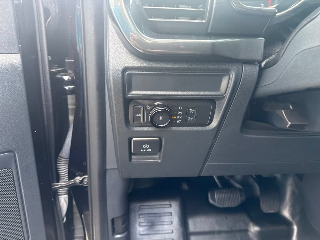 Certified 2022 Ford F150 XL w/ STX Appearance Package AWD/4WD image 19