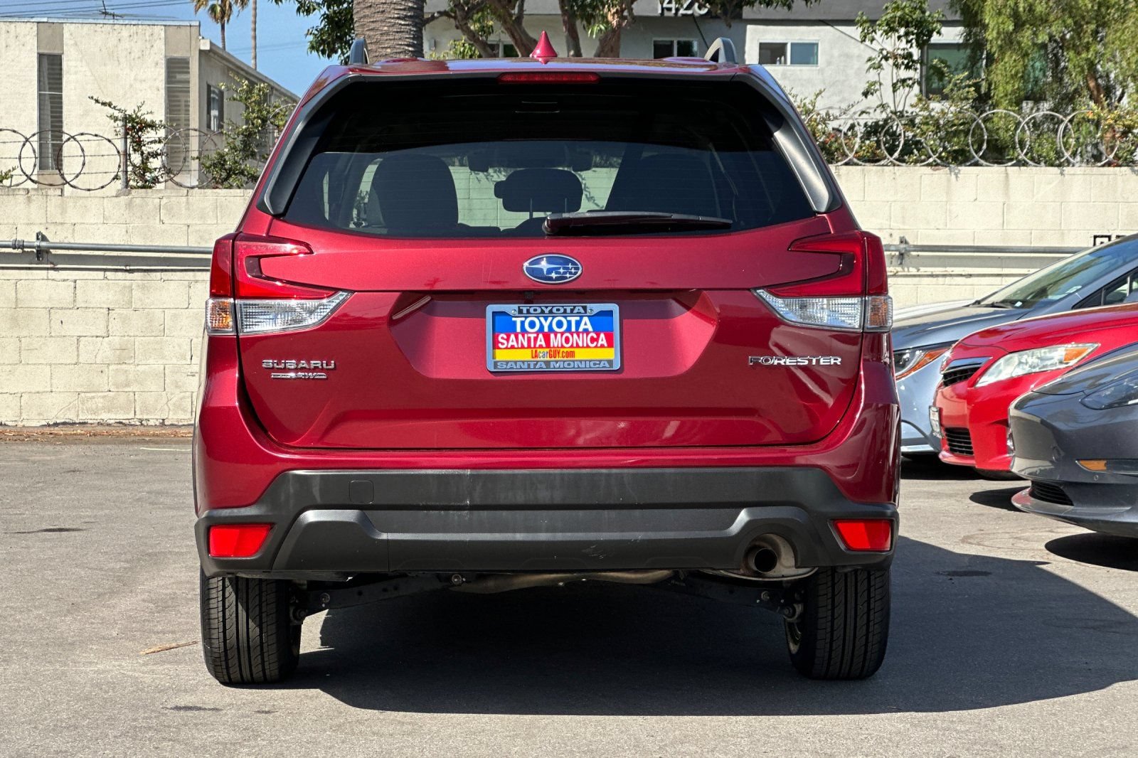 Used 2021 Subaru Forester Premium AWD/4WD image 5