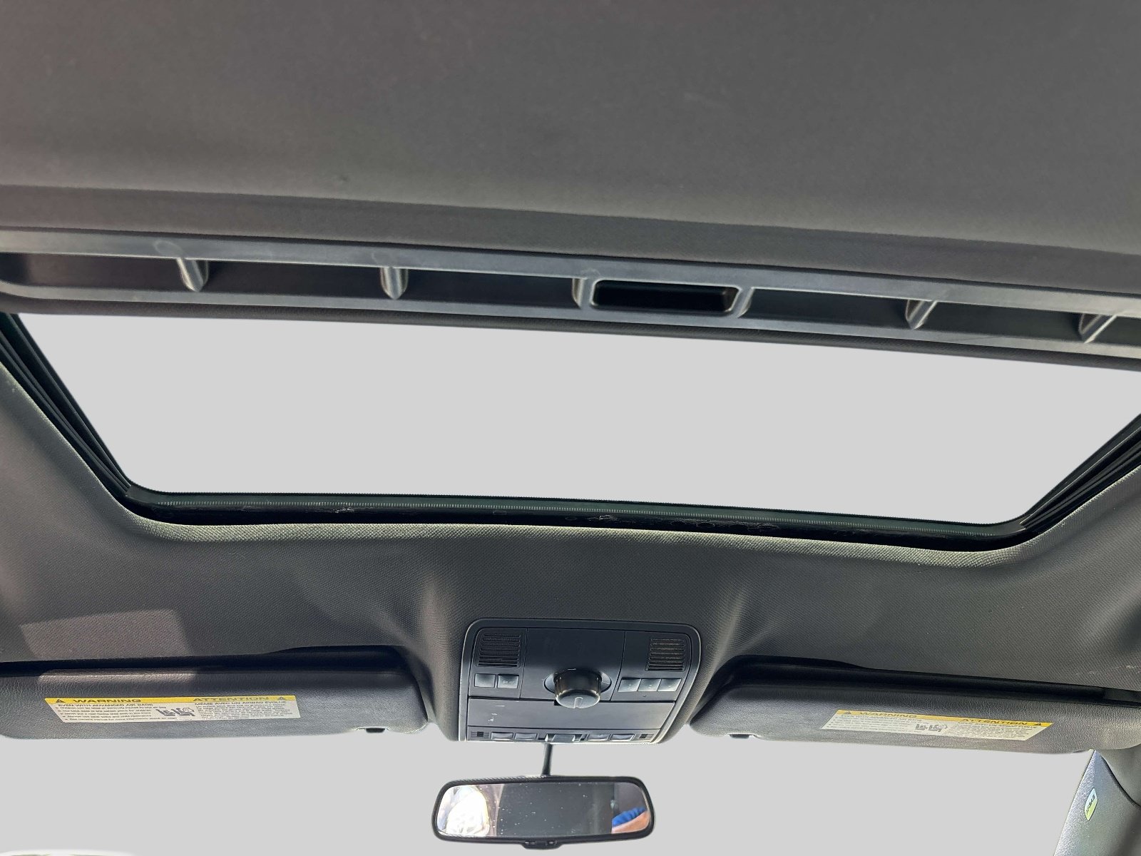 Used 2010 Porsche Cayenne AWD/4WD image 10