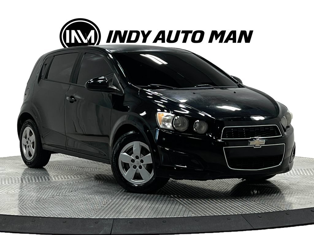 Used 2016 Chevrolet Sonic LS FWD image 2