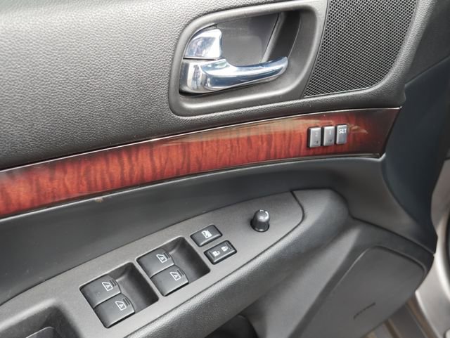 Used 2012 INFINITI G37 x w/ Premium Pkg image 13